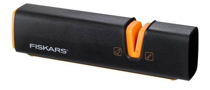 FISKARS Xsharp ostřič nožů a seker