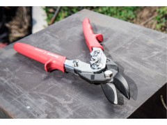 FORTUM nůžky na plech převodové, 255mm, rovné, CrMoV